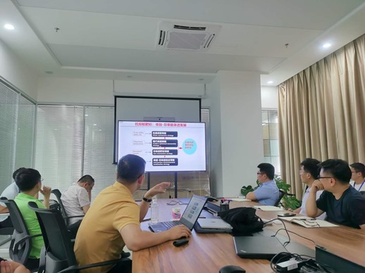 中科院上海药物所郭飞博士受邀莅临beats365手机版官网进行学术交流(图2) 中科院上海药物所郭飞博士受邀莅临beats365手机版官网进行学术交流(图2)